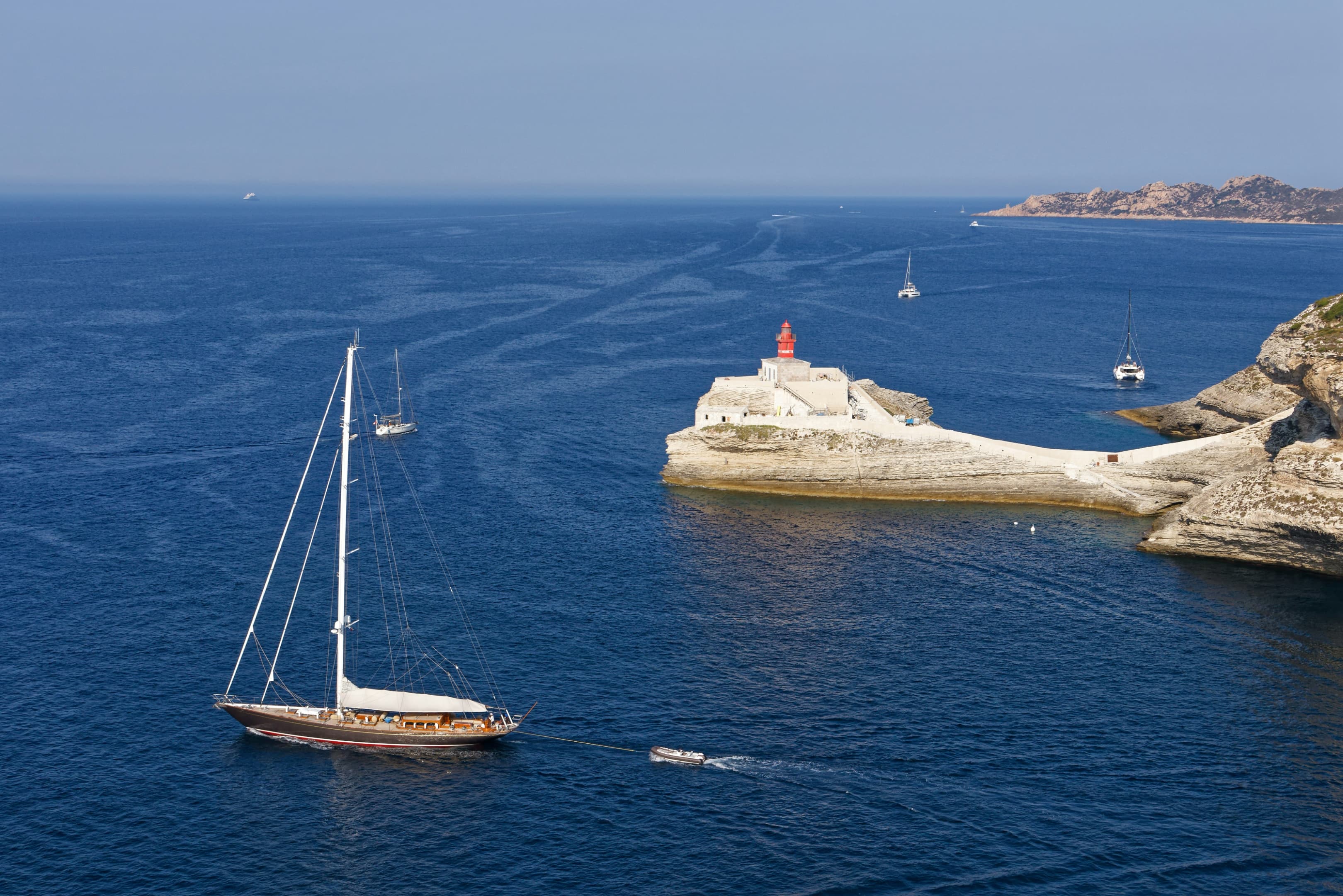 Frontier_Yachting_Corsica_10.jpg
