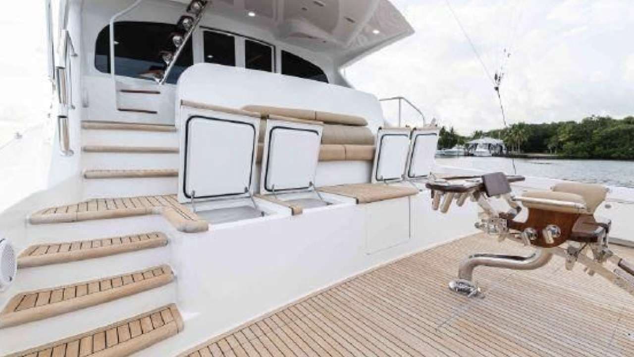 yachtPic5