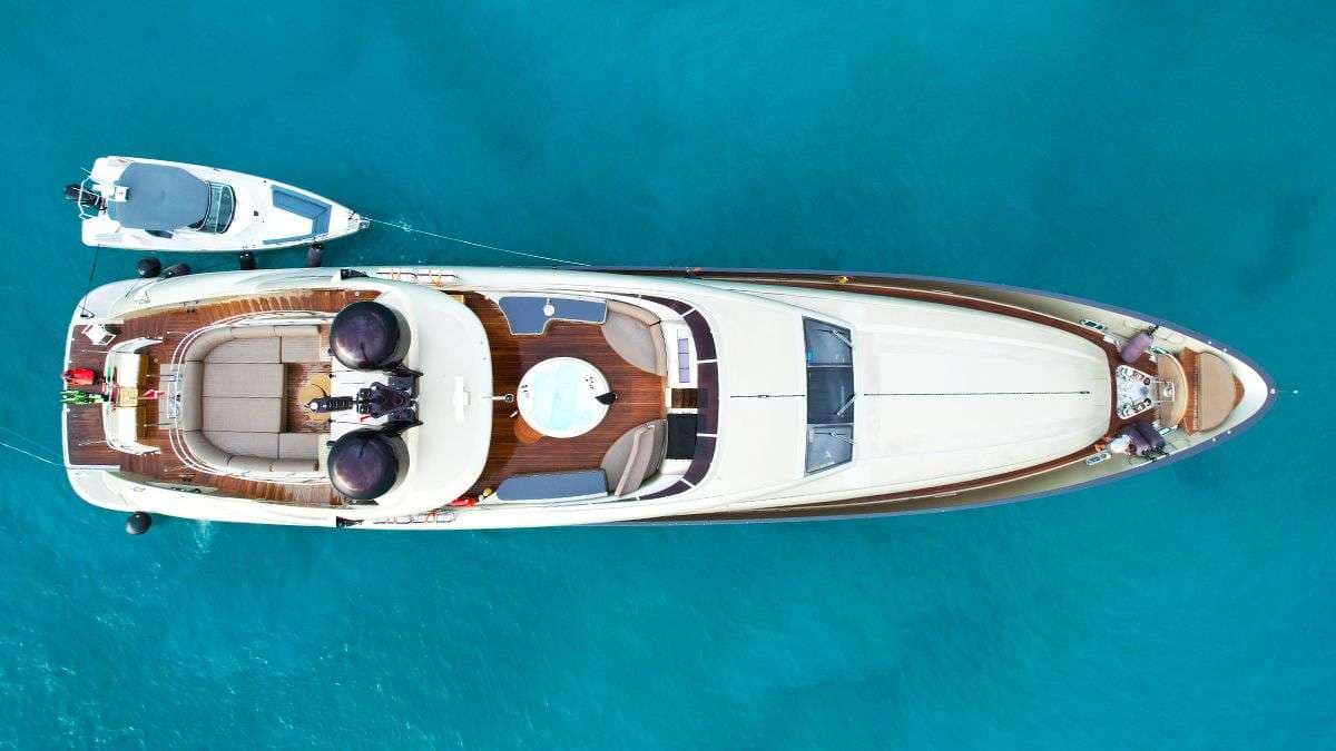 yachtPic11